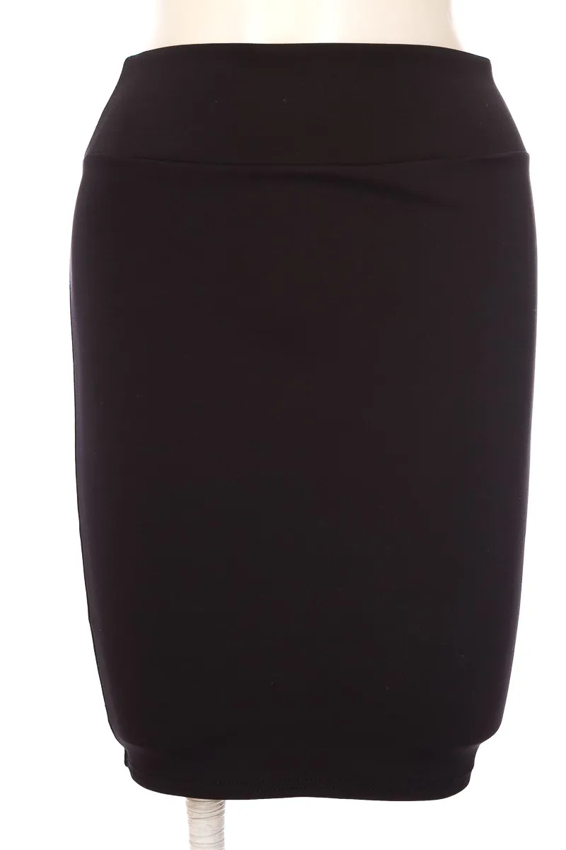 Black Skirt - Closing.