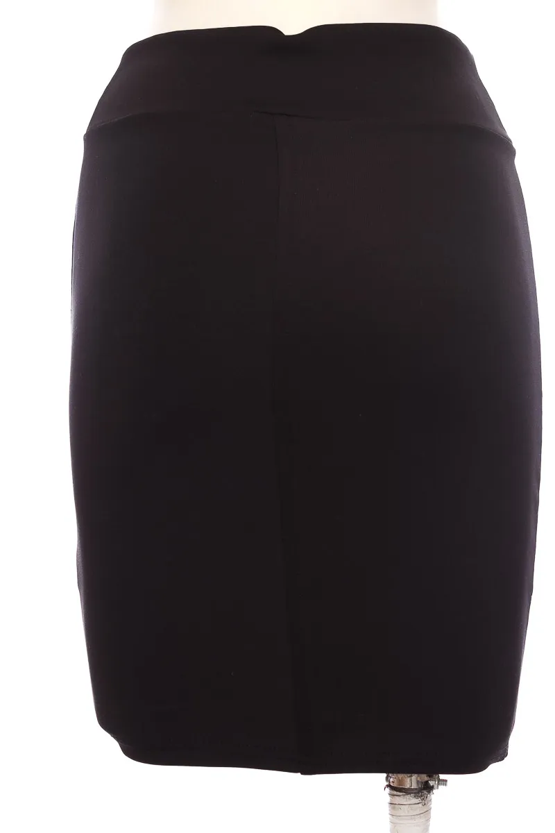 Black Skirt - Closing.
